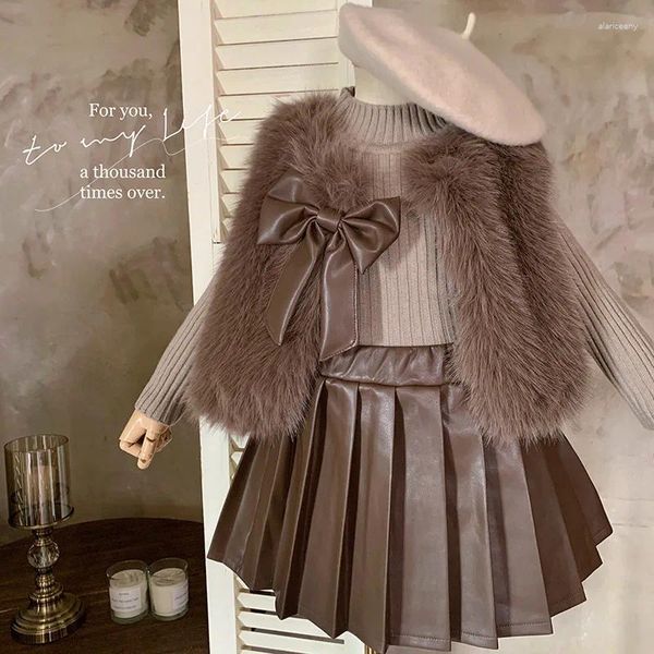 Set di abbigliamento Set di vestiti per ragazze Autunno Inverno Bambini Moda Cappotto in maglione di lana Top in maglia Gonna in pelle a pieghe in velluto