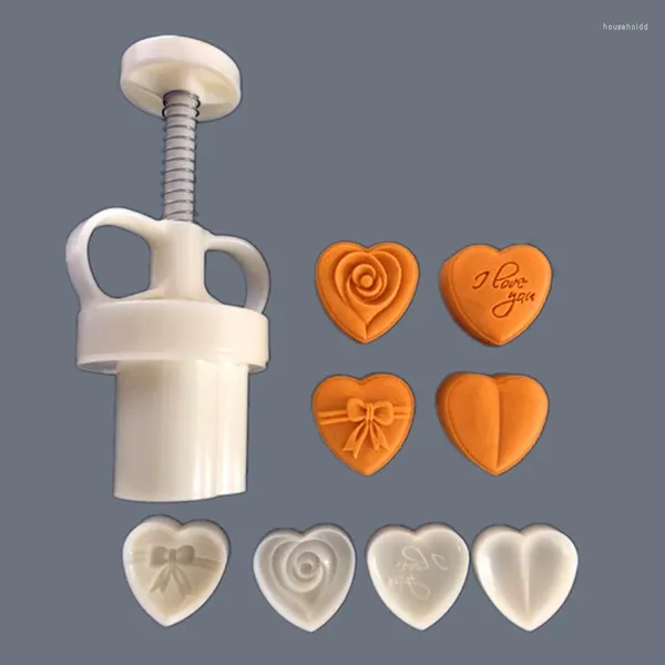 Pişirme Aletleri Plastik 30g Mooncake Kalıp Kalp Damga Çerez Kesici Ay Kek Kalıp DIY Aksesuarları Ortamın Ortası Festival Mutfak Gadgets