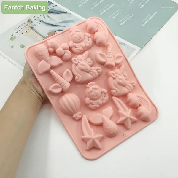 Stampi da forno Fantasia Mondo dei bambini Tema Cartone animato Animale Stampo in silicone Fondente Torta al cioccolato Decorazione Cucina Strumenti artistici in resina