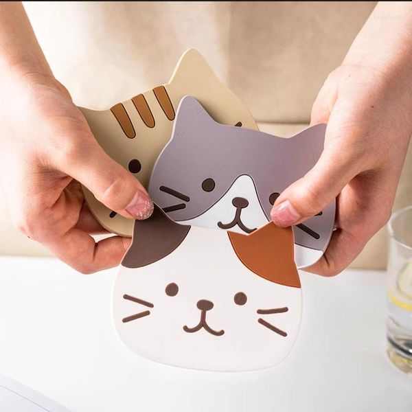 Tovagliette da tavolo a forma di gatto di cartone animato sottobicchiere carino tovaglietta termica in silicone tovaglietta antiscivolo Kawaii accessori da cucina da pranzo