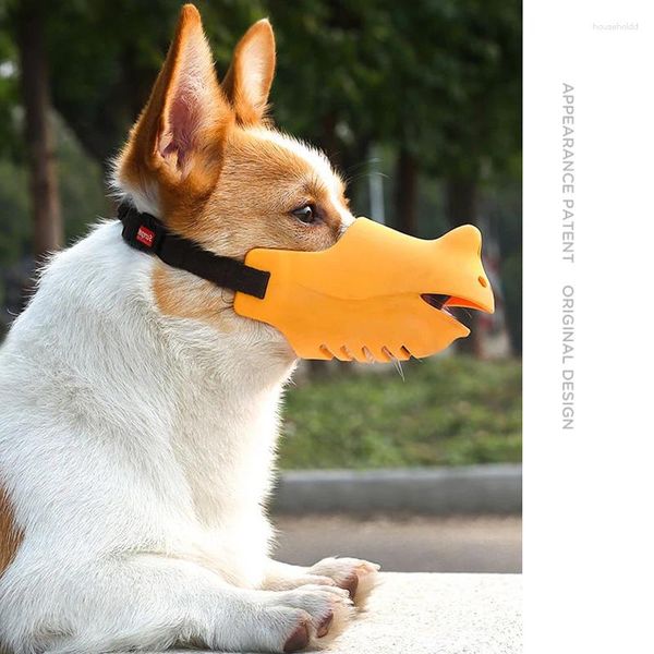 Abbigliamento per cani Muso per animali domestici A forma di rinoceronte Anti-abbaio e anti-morso Silicone puro Strumento per bloccare la bocca di cani di piccola taglia media