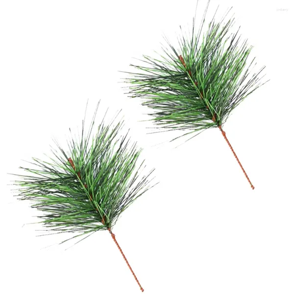Fiori decorativi 20 pezzi Aghi di pino artificiali Mini Ornamento di Natale Simulazione Decor Albero Pendent Pianta Piante in legno metallo