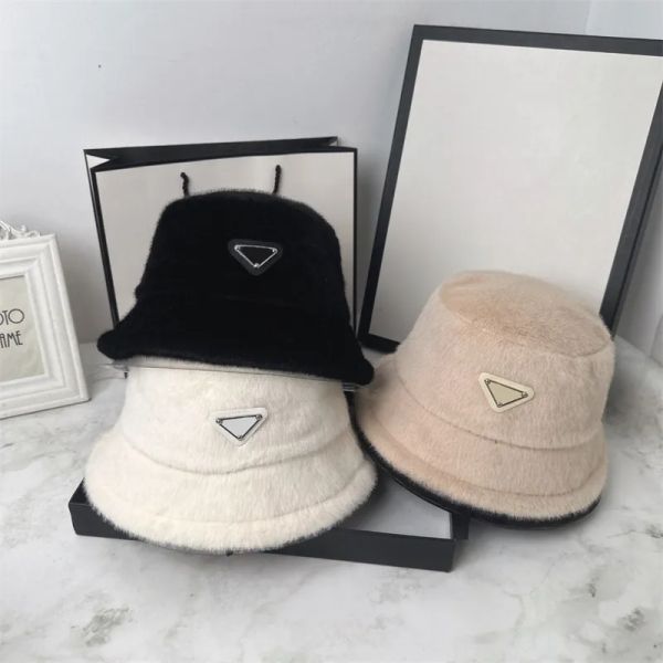 Trendige Mode Eimer Hut Luxus Caps Hüte Herren Nachahmung Nerz Pelz Kappen Brief Eimer Hut Designer Damen Männer Unisex Beanies Winter Motorhaube