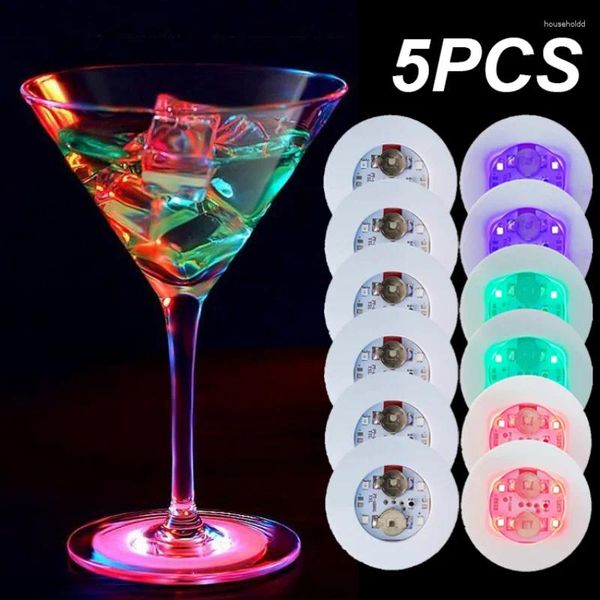 Tapetes de mesa 5 PCS Luminous Coaster Adesivos LED Bar Bebidas Copo Pad Garrafas de Vinho Licor Atmosfera Luz Adesivo Acessório de Cozinha