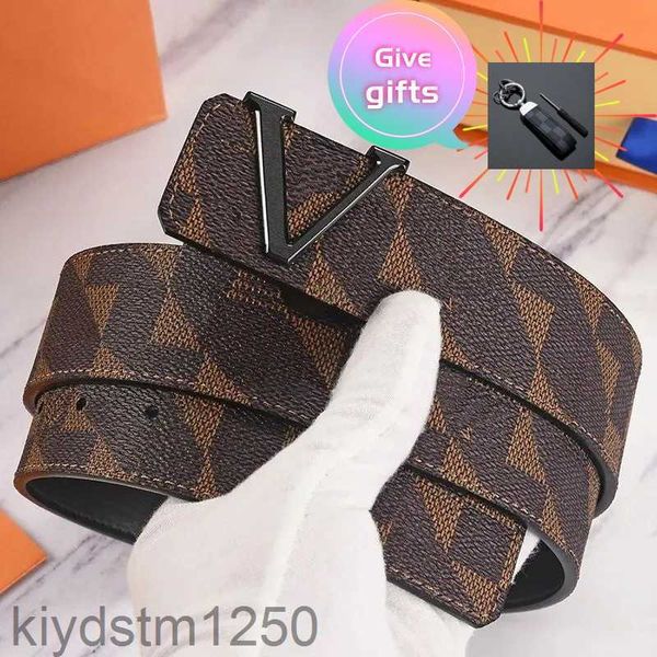 Tasarımcı Kemerler Kadınlar Erkekler Ceinture Luxe 38mm genişlik Uomini E Donne Kemer Çiçeği V Deri Baskı Altın Gümüş Marka Üstü Orijinal Kutu Kuponları Hediyeler W4N5