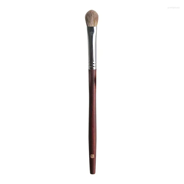 Pincéis de maquiagem N108 Pincel artesanal profissional macio esquilo vermelho cabra cabelo grande sombra de olho sândalo lidar com maquiagem