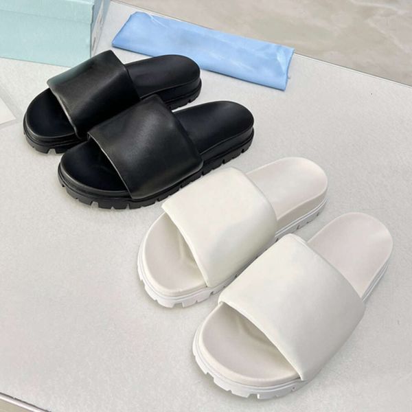 Neue gepolsterte Sliders Designer Sandalen Leder Slides Damen Strandsandalen Flache Flip-Flops Komfort mit Box 519