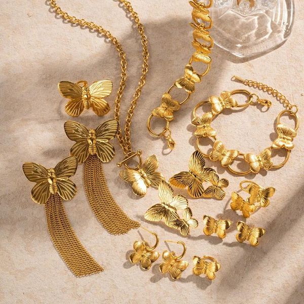 Комплект ожерелья и серег из нержавеющей стали, 18-каратное золото, украшение, серия бабочек, Дубай, с покрытием, 2024, для женщин, цепочка и кольцо