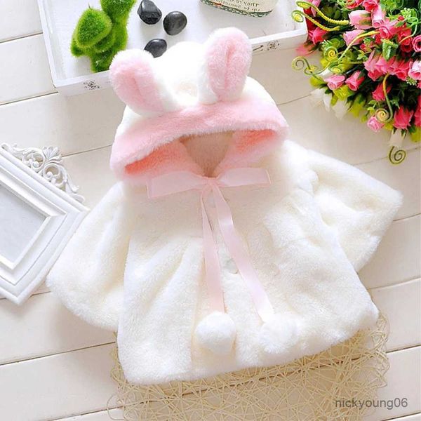 Abiti da ragazza Ragazzi Ragazze Giacche invernali in cotone Autunno e inverno Nuovi abiti per bambini Cappotto classico maglione Shl con coniglietto per ragazze