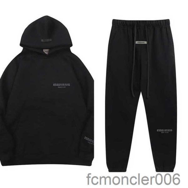 Luxo Mens Clássico Tracksuits Moletons Letra Es Hoodies Homens Mulheres Sportswear Calças Terno Com Capuz Camisola Casual Pulôver Casal Rtvy 5AJP