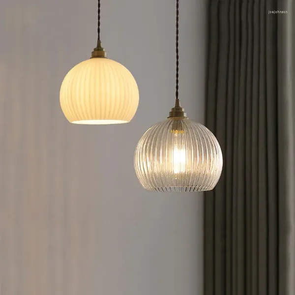 Kolye lambaları Nordic Modern Sütte Beyaz Cam Hafif Bakır Avize Lambası Yatak Odası Yemek Odası Salonu Bar Dekor Luminaire Armatürler