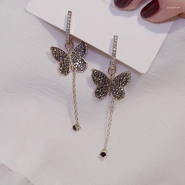 Orecchini a bottone placcati in oro 14 carati elegante farfalla di cristallo nero per le donne gioielli delicati con zirconi cubici lunghi