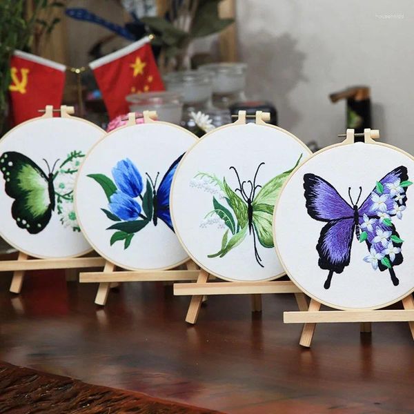 Arti e mestieri Kit da ricamo fai-da-te Modello stampato a forma di farfalla per principianti Punto croce Cerchio da cucito fatto a mano Artigianato d'arte