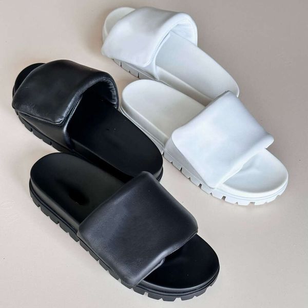 Mode Nappa Sandale Sommer Slipper Designer Slides Damen Lederschuhe Weich gepolsterte Slide Schwarze Flip Flops mit Box 519