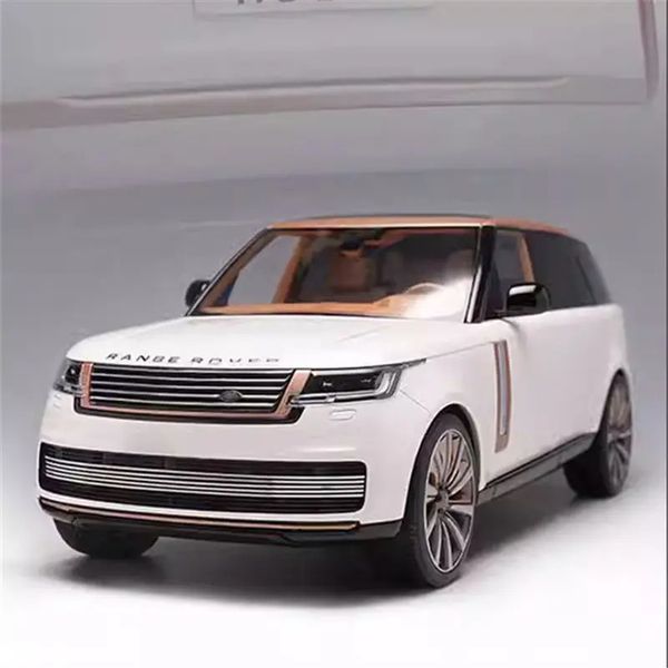 118 Land Range Rover SUV Modello di auto in lega Diecast in metallo Fuoristrada Modello di auto Simulazione di suoni e luci Giocattolo per bambini Regalo 240129