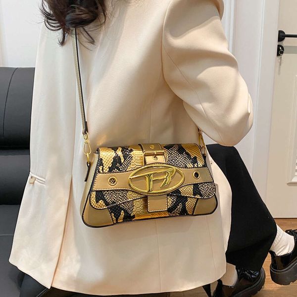 Новая женская модная легкая роскошная сумка через плечо на одно плечо для корейских меньшинств, роскошная сумка для подмышек Spicy Girl 2024, скидка 78% в магазине оптом