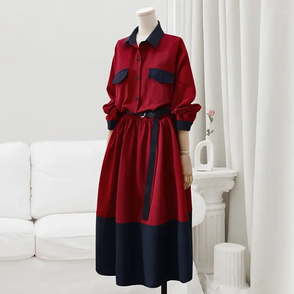 Повседневные платья. Весеннее красное платье во французском стиле Хепберн с контрастными вставками. Женские тонкие юбки с длинными рукавами и подтянутой талией.
