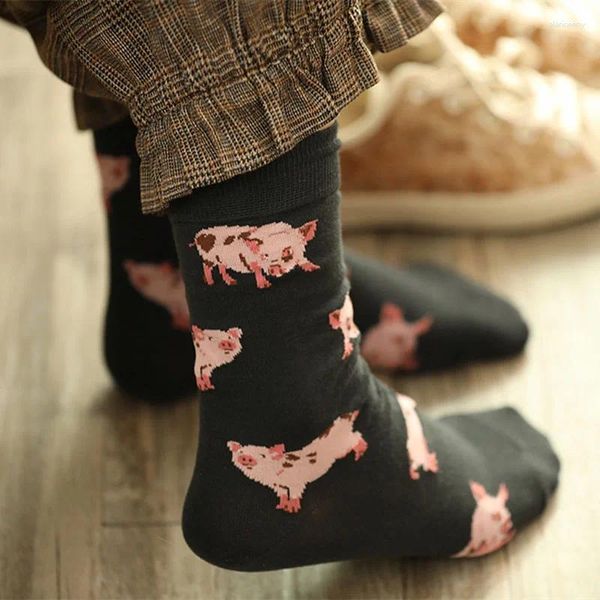Kadınlar çoraplar Japon tarzı harajuku karikatür köpek komik bayanlar ayak sevimli pamuk moda hipster kaykay kadın sanat hayvan
