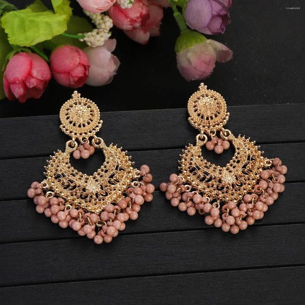 Baumelnde Ohrringe Boho Goldfarbe Herzform geschnitzte Blume für Frauen Indische Jhumka Retro rosa Perlen Quaste Schmuck 2024