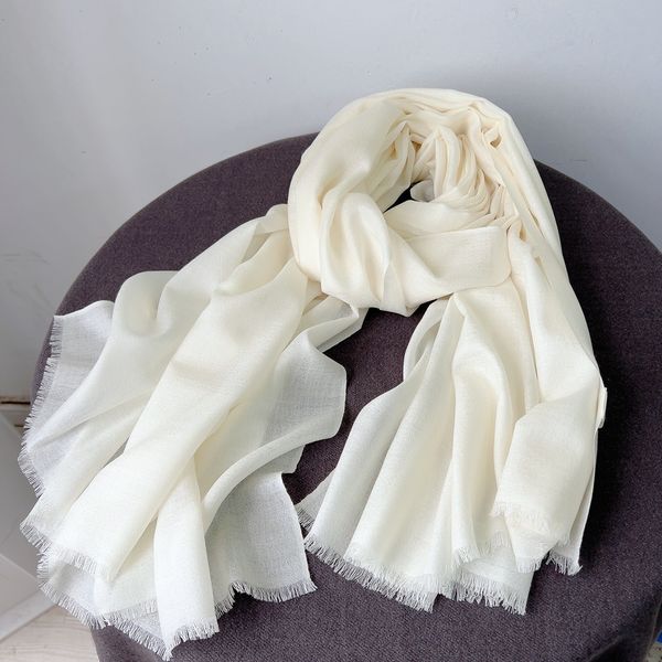 Sciarpa in pura lana 100% bianco puro 80 sciarpa bianca tinta in plancia fatta a mano collo caldo per l'autunno e l'inverno i prezzi vanno da 35 a 235 Intaglio fine di fibre ultrafini