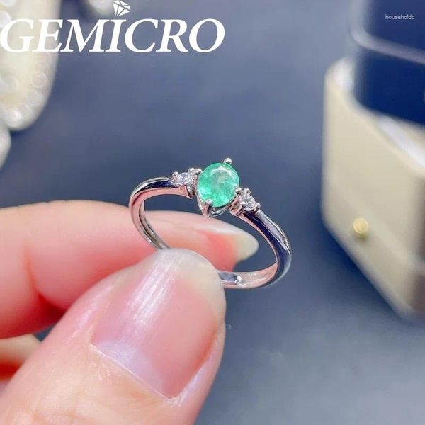 Cluster-Ringe von Gemicro, feiner Schmuck, natürlicher Smaragd-Ring mit Edelstein von 4 x 5 mm und 925er Sterlingsilber, als Damen im Alltag, schlicht und elegant