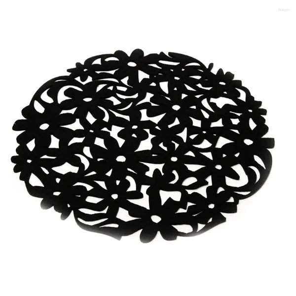 Masa Paspasları 30cm Modern Yuvarlak Lasercute Flower Feltkitchen Akşam Yemeği