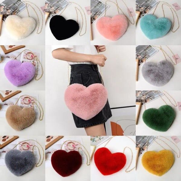 Borse portaoggetti Borse invernali da donna in pelliccia sintetica Borse a forma di cuore Borsa a tracolla da donna in peluche carina Borsa da frizione femminile Love Messenger