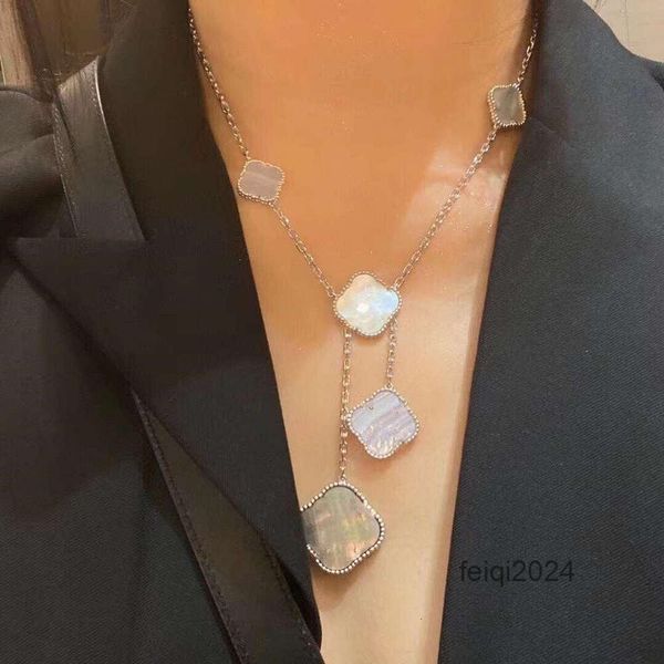 Tasarımcı Jewelrys Van Clover Neckalce Cleef Dört Yaprak Yonca Kolyeleri Saf Gümüş Kolye 6 Yonca Klasik İnci Fritillaria Çiçekler MANIM İÇİN KADIN VIN VIN