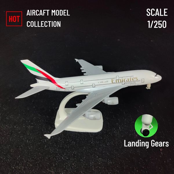 Scala 1 250 Modello di aereo in metallo Replica Emirates Airlines A380 Aereo Aviazione Collezione d'arte in miniatura Kid Boy Toy 240131