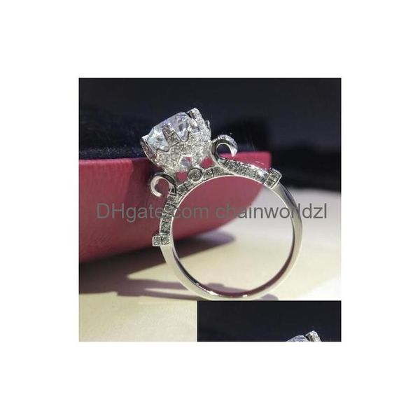 2 Karat massiver 925er-Sterlingsilber, Hochzeitstag, Moissanit-Sona-Diamant-Ring, Verlobungsband, Modeschmuck, Herren- und Damen-Tropfenlieferung, Dhf1N