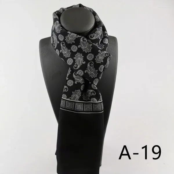 Schals Mode Frühling Winter Seidenschal für Männer Luxusmarke Designer Plaid Frauen, um warm zu halten