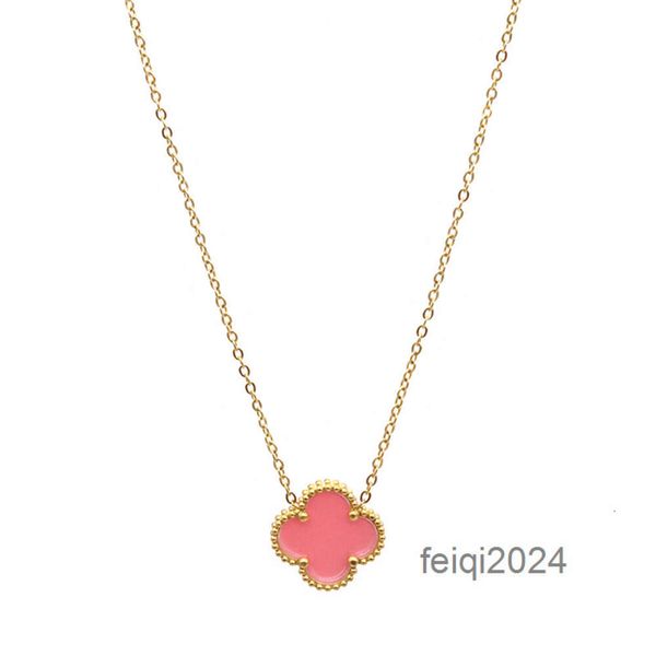 Designer Jewelrys Van Clover Neckalce Cleef Four Leaf Clover Collane Ciondolo per donna van clover catene Placcato oro San Valentino ornamenti di fidanzamento adatti