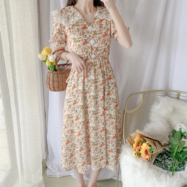 Abiti 2022 Summer Maternity Wear Absings Abiti per allattamento al seno Collar Floral Chiffon Dress Abito da vacanza Korean Lace Ingnazione