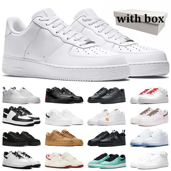 2024 com caixa homens mulheres correndo sapatos de designer 1 triplo branco utilitário reativo preto valentine verde mens trainer sneakers