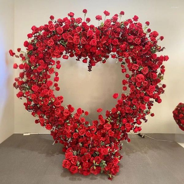 Flores decorativas casamento em forma de coração arco decoração de palco personalizar tamanho moldura de aço artificial rosas vermelhas cenário evento