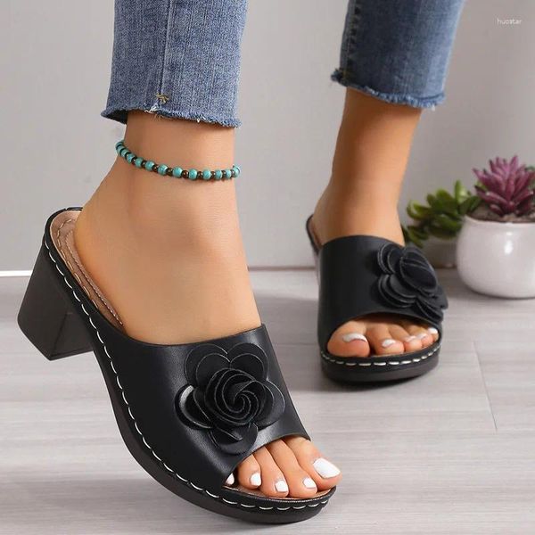 Terlik 2024 Yaz Kadın Yüksek Topuk Sandal Kadınlar Kalın Lady Moda Çiçek Balık Ağız Beach Ana Ayakkabı Siyah