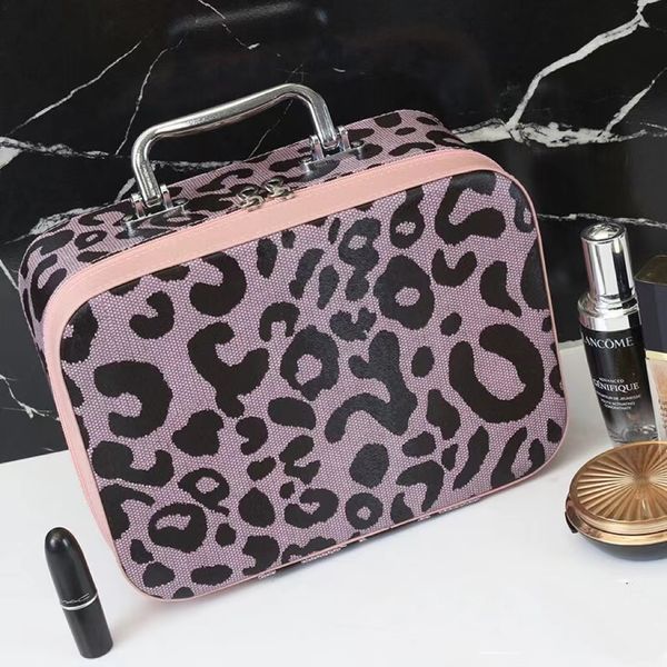 Die neue Kosmetiktasche mit Leopardenmuster ist eine tragbare Reisekosmetiktasche mit großem Fassungsvermögen, eine tragbare, multifunktionale Internet-Promi-Kosmetiktasche