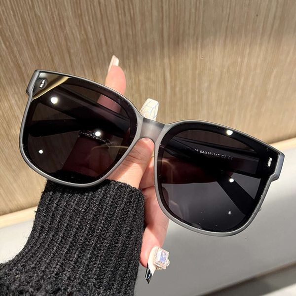 Novo conjunto de óculos de sol para miopia para mulheres com toque sofisticado, GM Square Internet Celebrity, o mesmo estilo de óculos de sol, óculos de emagrecimento facial Mi Dingda