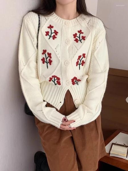 Maglieria da donna Korobov Corea del Sud Chic Maglione autunnale Cappotto dal temperamento delicato O Collo Ricamo Gancio Fiore Cardigan allentato Abbigliamento donna