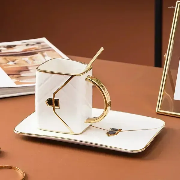 Tazze Tazza da caffè in ceramica creativa Borsa con diamanti fatta a mano Set di piatti Tazza in platino Regalo di compleanno