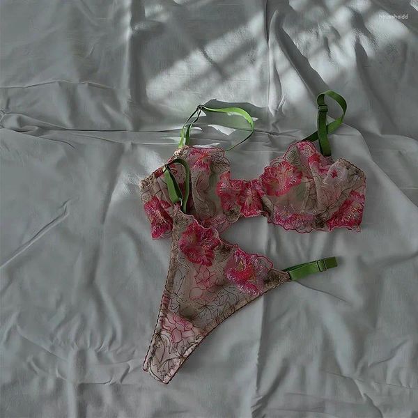 BHs Sets Clashing Sexy Blumenstickerei Dessous Damen Unterwäsche Set Damen Push Up BH mit Unterhose Anzug für Frau
