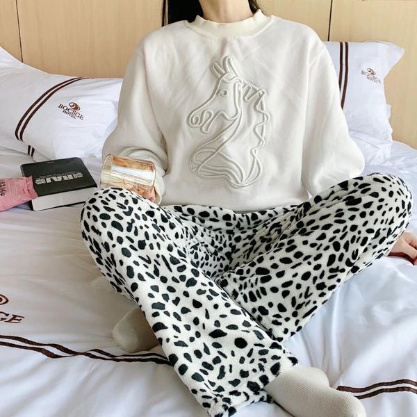 Женская одежда для сна 2024, женские фланелевые пижамные штаны с героями мультфильмов, осенне-зимние коралловые бархатные мягкие толстые теплые повседневные домашние брюки, женские