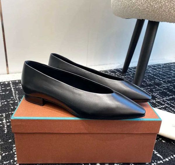 Mocassini firmati da balletto piatto da donna Scarpe eleganti Aeyde Scarpe semplici di pelle di pecora moda quadrata Lacci da barca casual pigri 35-40 Mocassini di lusso in vera pelle al 100%