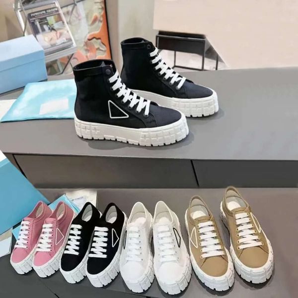 Rabatt Casual Shoes Designer Damen Sneaker Woman Trainer Schnürung Sport High Cut Leder Dicke Bottomschuh -Plattform Lady Sneakers Größe 3