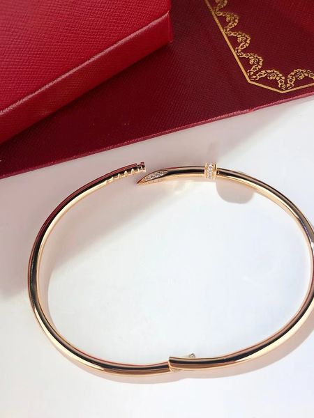 Bracciale con unghie spesse in oro V Bracciale di design per donna Bracciale in argento sterling leggero con diamanti di fascia alta 18 carati con custodia