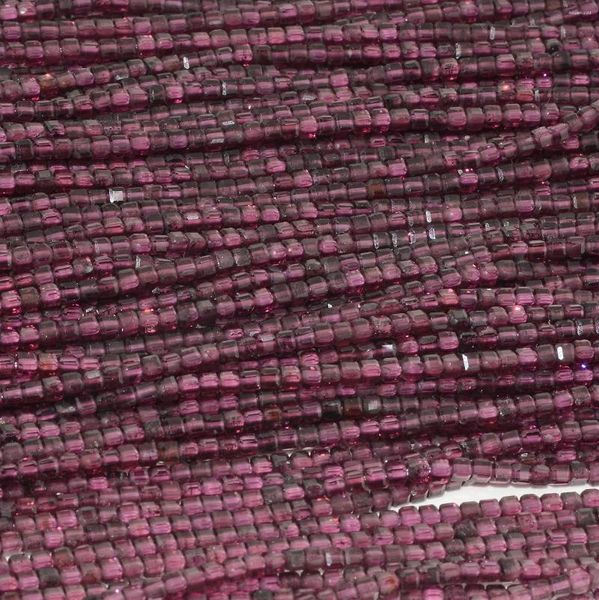 Pedras preciosas soltas Natural Rhodolite Garnet Edge Facetada Cube Beads 2,2 mm