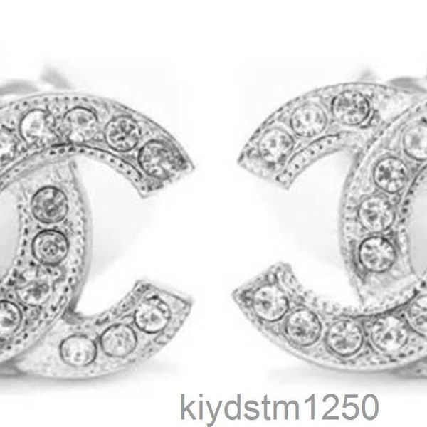 Orecchini da donna di marca di canale di lusso Mini orecchino a bottone da 1,15 cm Orecchini con diamanti argentati placcati in oro 18 carati per regalo di festa per donna S7RW