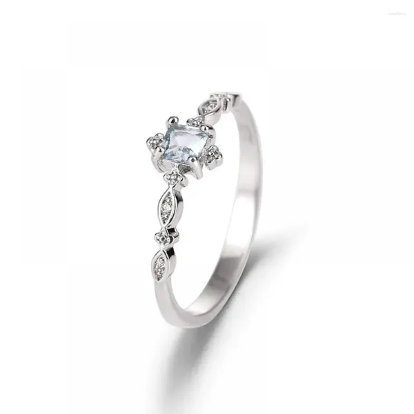 Cluster-Ringe HOYON Ring Schmuck für Frauen 18 Karat Weißgold Farbe S925 Stempel Delicate Petite Topas Damenmode Diamant Stil Blau