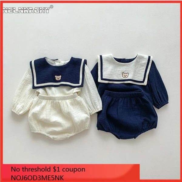 Set di abbigliamento in autunno Bambini Neonate Manica intera Capo navale Orso Top T-shirt Pantaloncini solidi Set di cotone per neonato 2 pezzi