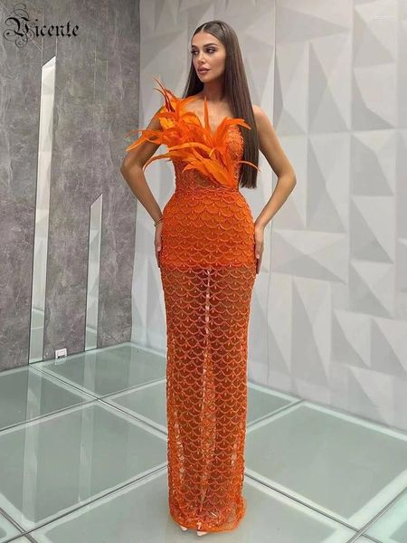Повседневные платья VC, сексуальное женское платье 2024, летнее платье с перьями, украшенное оранжевыми пайетками, без рукавов, с высоким разрезом, длинное, без пояса
